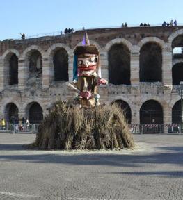 Evento a Verona per Epifania con installazione struttura per Befana