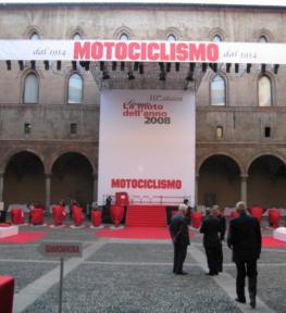 Allestimento struttura per service luci per evento moto dell'anno 2008