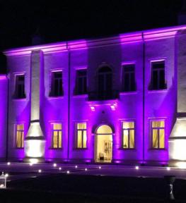 Illuminazione per convention in villa con effetti speciali