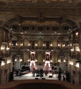 Luci per concerto al teatro Bibiena per il 2° festival Mia Martini