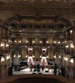 Luci per concerto al teatro Bibiena per il 2° festival Mia Martini