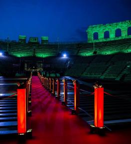 Service luci per eventi: cena di Gala apertura Vinitaly 2017 in Arena di Verona